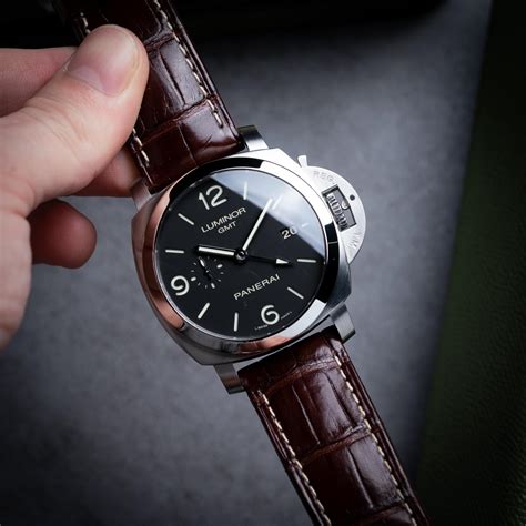 panerai pam 320 n series|bob's Panerai luminor 320.